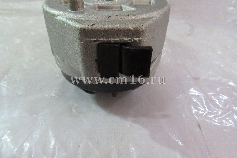 3937553/3917485/3922900/3934818/3914086 Ролик натяжной 6ISBe,6ISDe,4-6BT (гладкий) (C)